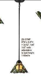 1G911 - handcrafted Tiffany stained glass lamp