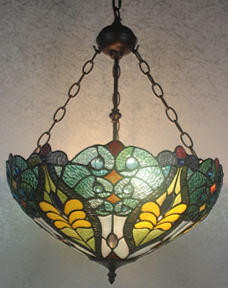 7550-18RH - handcrafted Tiffany stained glass lamp