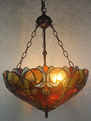 7613-18RH - handcrafted Tiffany stained glass lamp