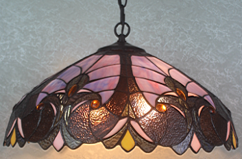 7615-18HL - handcrafted Tiffany stained glass lamp