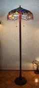 305B/16FLR - handcrafted Tiffany stained glass lamp