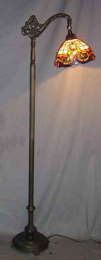 Tiffany Floor Lamp - BR-160123 - handcrafted Tiffany stained glass lamp
