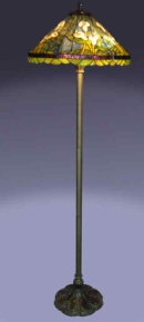 TF18228FLR/T18228FLR - handcrafted Tiffany stained glass lamp