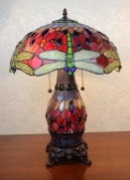 305C/LB18 - handcrafted Tiffany stained glass lamp