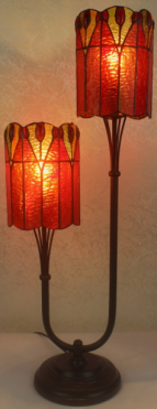 7428 - handcrafted Tiffany stained glass lamp