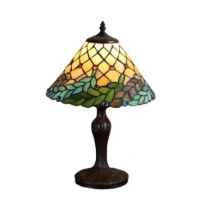 7489 - handcrafted Tiffany stained glass lamp