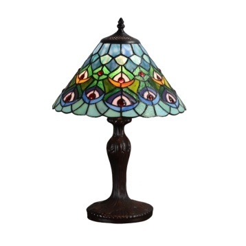 7491 - handcrafted Tiffany stained glass lamp