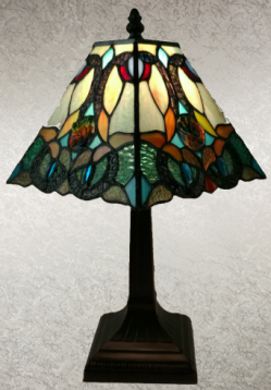 7518 - handcrafted Tiffany stained glass lamp