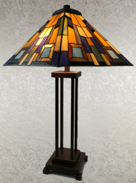 7521 - handcrafted Tiffany stained glass lamp