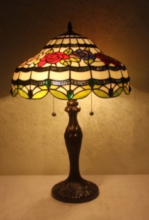 Tiffany Table Lamp - AM059TL16 - handcrafted Tiffany stained glass lamp