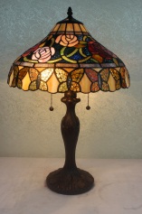 Tiffany Table Lamp - AM060TL16 - handcrafted Tiffany stained glass lamp
