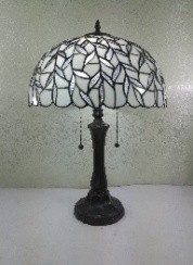 Tiffany Table Lamp - AM332TL16 - handcrafted Tiffany stained glass lamp