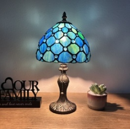 Tiffany Table Lamp - ET0847 - handcrafted Tiffany stained glass lamp