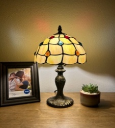Tiffany Table Lamp - ET0875 - handcrafted Tiffany stained glass lamp