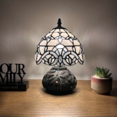 Tiffany Table Lamp - ET08A25 - handcrafted Tiffany stained glass lamp