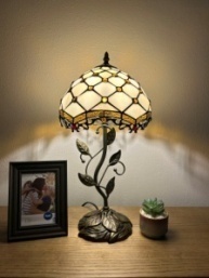 Tiffany Table Lamp - ET1024 - handcrafted Tiffany stained glass lamp