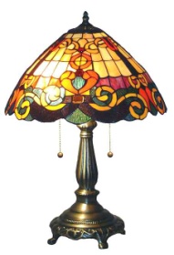 G160123 - handcrafted Tiffany stained glass lamp
