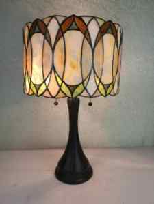 Tiffany Table Lamp - TF7051TL - handcrafted Tiffany stained glass lamp