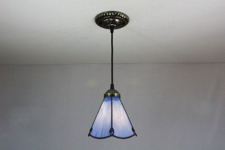 Tiffany 5 Inch Hanging Lamp - TADD05001 - handcrafted Tiffany stained glass lamp