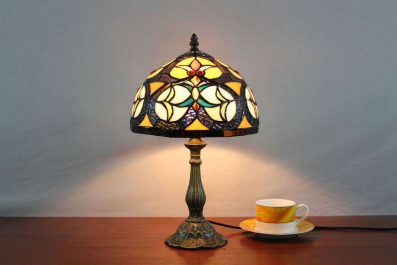 Tiffany 10 Inch Table Lamp - DETAIL_27388928_283832_3319879 - handcrafted Tiffany stained glass lamp