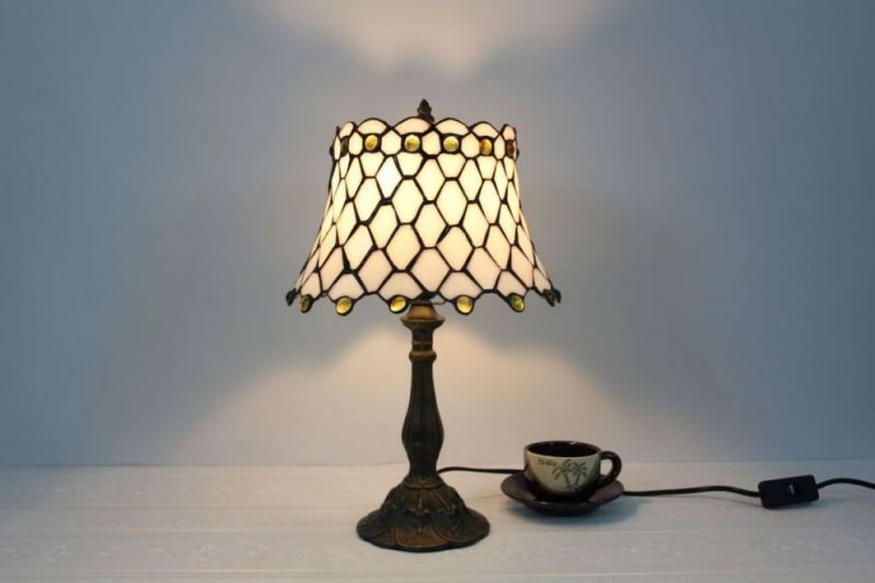 Tiffany 10 Inch Table Lamp - DETAIL_27388928_283832_3319884 - handcrafted Tiffany stained glass lamp