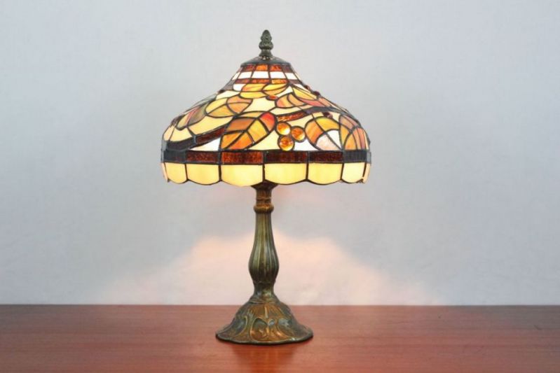 Tiffany 10 Inch Table Lamp - DETAIL_27388928_283832_3319875 - handcrafted Tiffany stained glass lamp