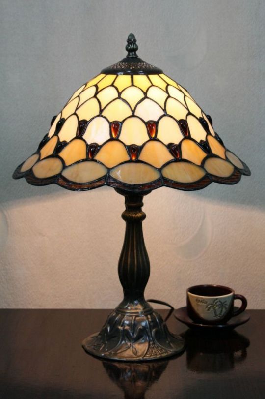 Tiffany 12 Inch Table Lamp 2 - DETAIL_27388928_283834_3320019 - handcrafted Tiffany stained glass lamp