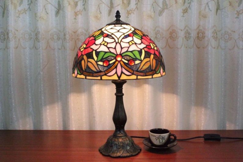 Tiffany 12 Inch Table Lamp 2 - TATD120181 - handcrafted Tiffany stained glass lamp