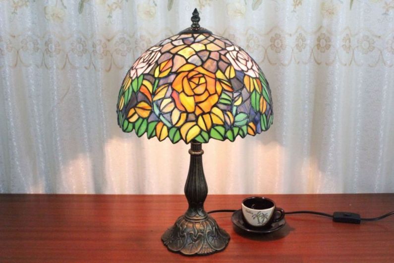 Tiffany 12 Inch Table Lamp 3 - TATD120204 - handcrafted Tiffany stained glass lamp
