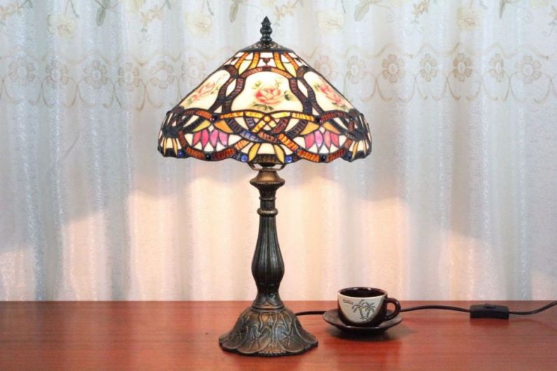 Tiffany 12 Inch Table Lamp 3 - TATD120206 - handcrafted Tiffany stained glass lamp