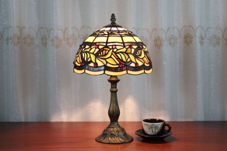 Tiffany 12 Inch Table Lamp 3 - TATD120218 - handcrafted Tiffany stained glass lamp