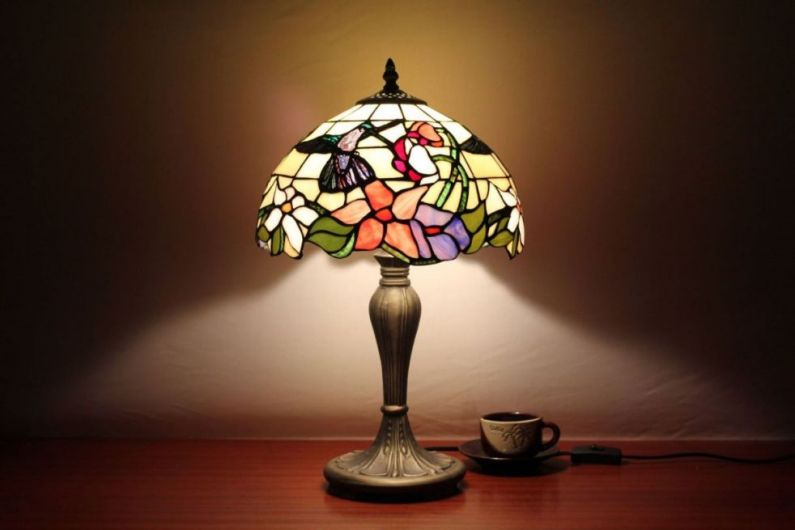 Tiffany 12 Inch Table Lamp 3 - TATD120252 - handcrafted Tiffany stained glass lamp