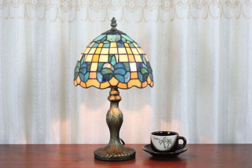 Tiffany 8 Inch 1 Table Lamp - DETAIL_27388928_283830_3319806 - handcrafted Tiffany stained glass lamp