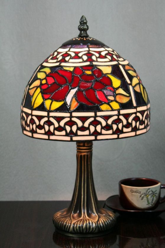Tiffany 8 Inch 1 Table Lamp - DETAIL_27388928_283830_3319718 - handcrafted Tiffany stained glass lamp