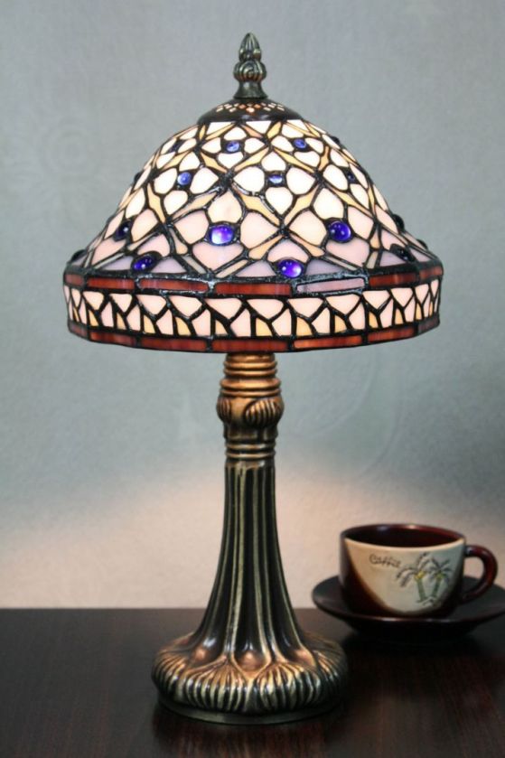 Tiffany 8 Inch 1 Table Lamp - DETAIL_27388928_283830_3319726 - handcrafted Tiffany stained glass lamp
