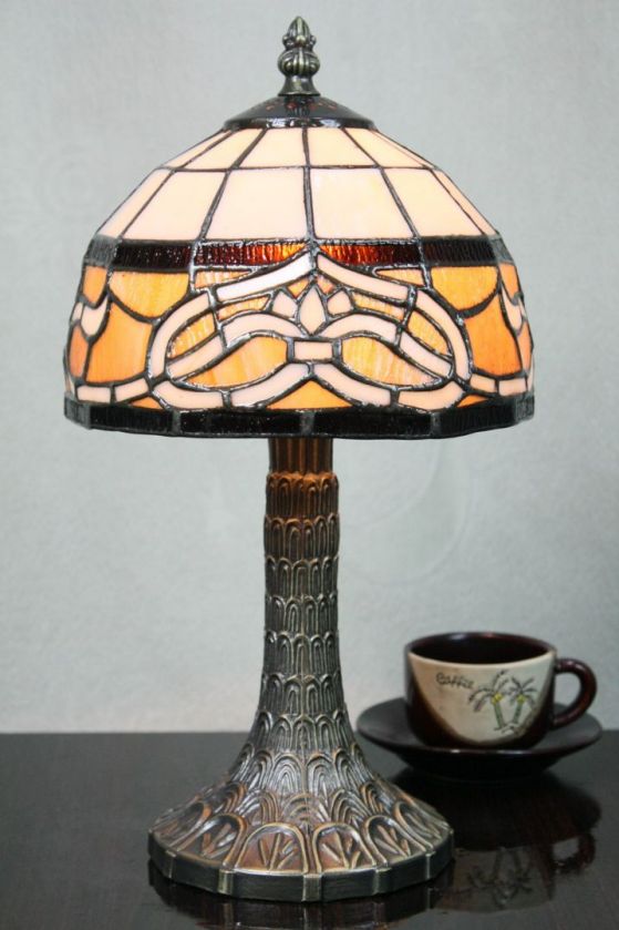 Tiffany 8 Inch 1 Table Lamp - DETAIL_27388928_283830_3319725 - handcrafted Tiffany stained glass lamp