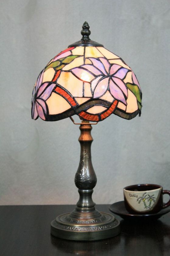 Tiffany 8 Inch 1 Table Lamp - DETAIL_27388928_283830_3319730 - handcrafted Tiffany stained glass lamp