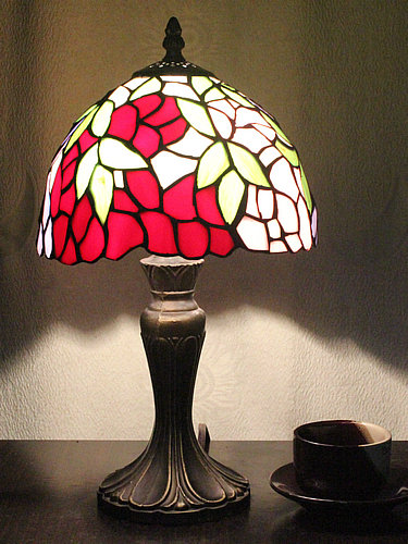 Tiffany 8 Inch 1 Table Lamp - DETAIL_27388928_283830_3319732 - handcrafted Tiffany stained glass lamp