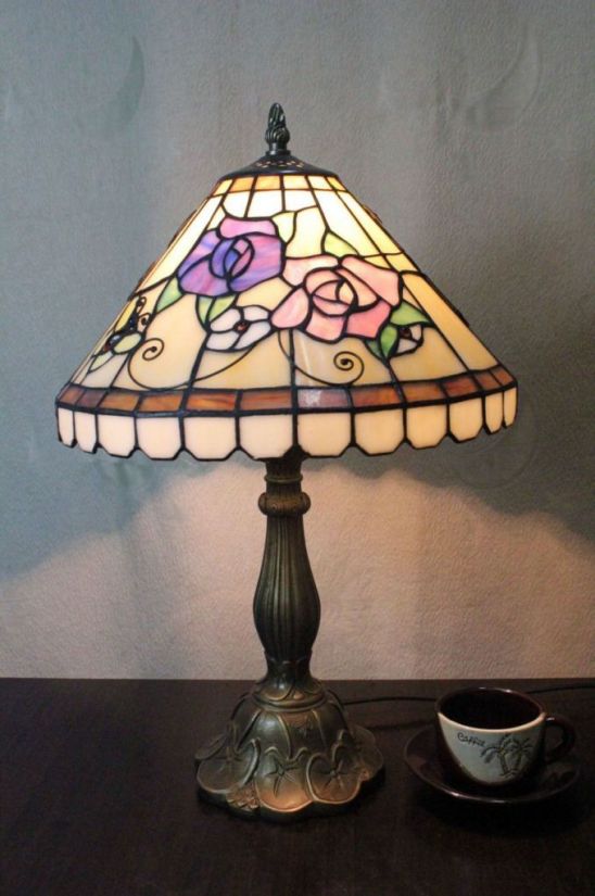 Tiffany 8 Inch 1 Table Lamp - DETAIL_27388928_283830_3319727 - handcrafted Tiffany stained glass lamp