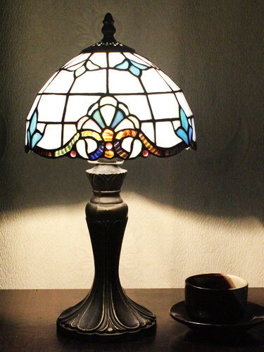 Tiffany 8 Inch 1 Table Lamp - DETAIL_27388928_283830_3319736 - handcrafted Tiffany stained glass lamp