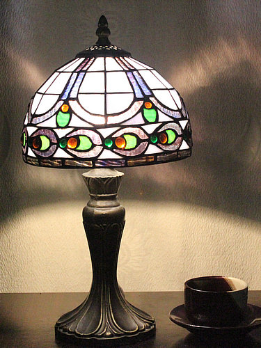 Tiffany 8 Inch 1 Table Lamp - DETAIL_27388928_283830_3319733 - handcrafted Tiffany stained glass lamp