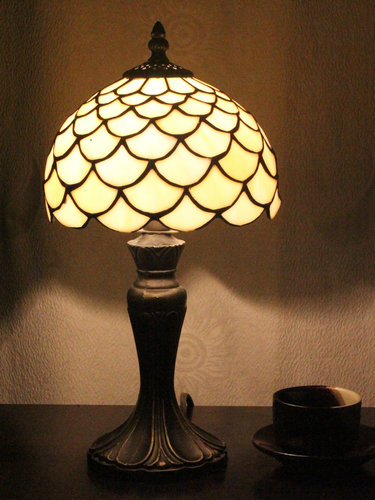 Tiffany 8 Inch 1 Table Lamp - DETAIL_27388928_283830_3319738 - handcrafted Tiffany stained glass lamp