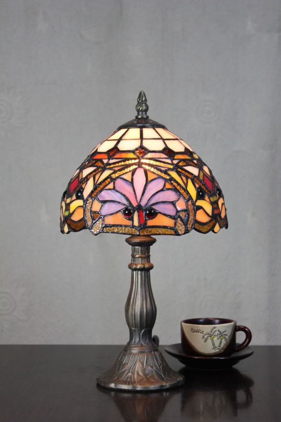 Tiffany 8 Inch 1 Table Lamp - DETAIL_27388928_283830_3319752 - handcrafted Tiffany stained glass lamp