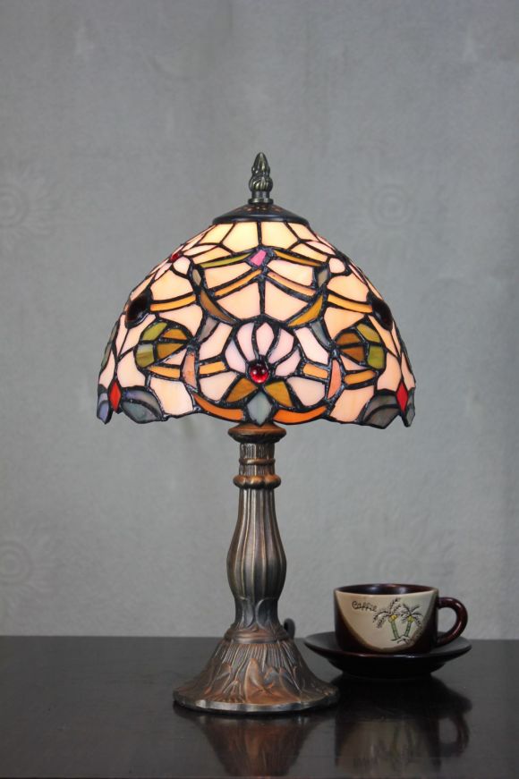 Tiffany 8 Inch 1 Table Lamp - DETAIL_27388928_283830_3319756 - handcrafted Tiffany stained glass lamp