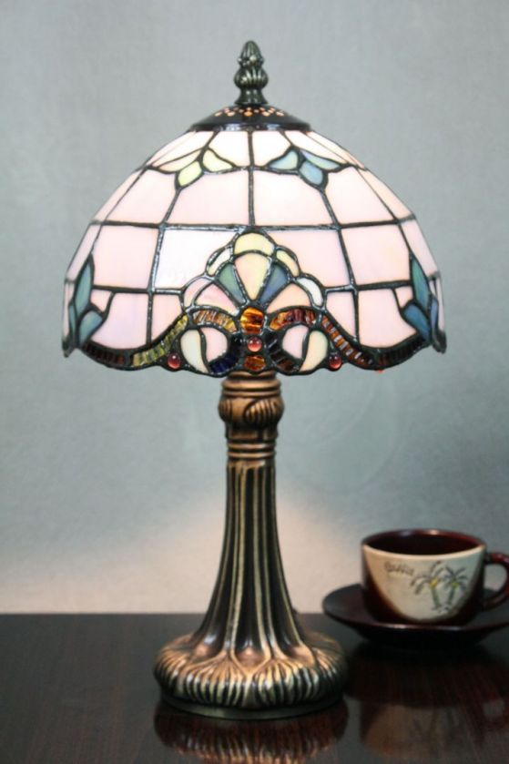 Tiffany 8 Inch 1 Table Lamp - DETAIL_27388928_283830_3319759 - handcrafted Tiffany stained glass lamp