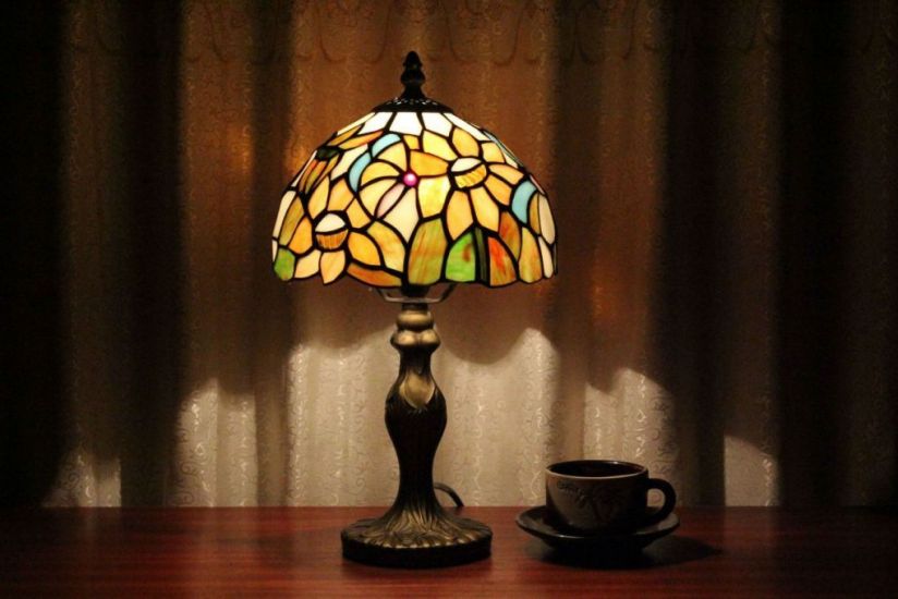 Tiffany 8 Inch 1 Table Lamp - DETAIL_27388928_283830_3319770 - handcrafted Tiffany stained glass lamp