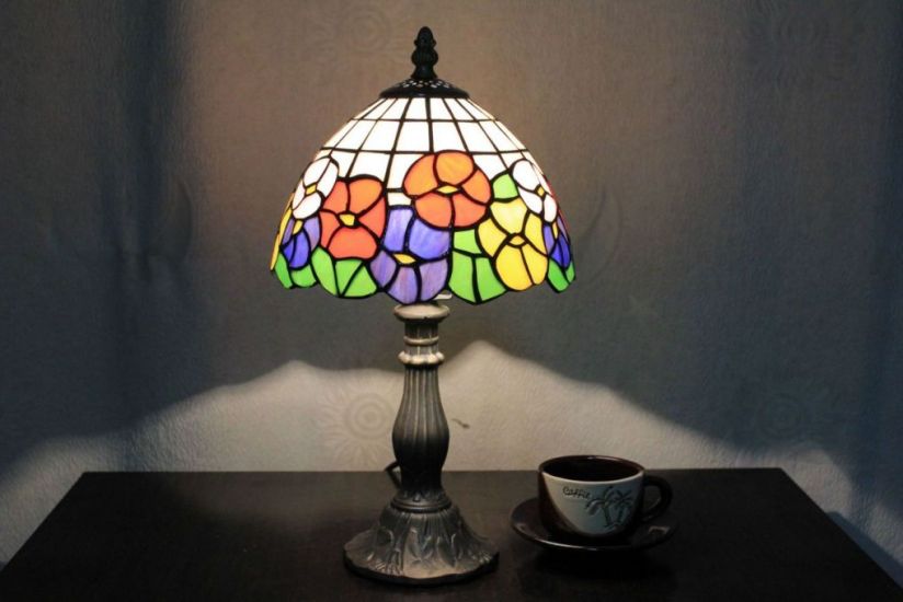 Tiffany 8 Inch 1 Table Lamp - DETAIL_27388928_283830_3319777 - handcrafted Tiffany stained glass lamp