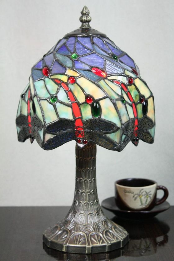 Tiffany 8 Inch 1 Table Lamp - DETAIL_27388928_283830_3319715 - handcrafted Tiffany stained glass lamp