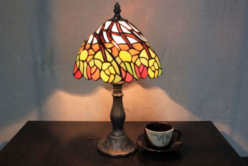 Tiffany 8 Inch 1 Table Lamp - DETAIL_27388928_283830_3319780 - handcrafted Tiffany stained glass lamp
