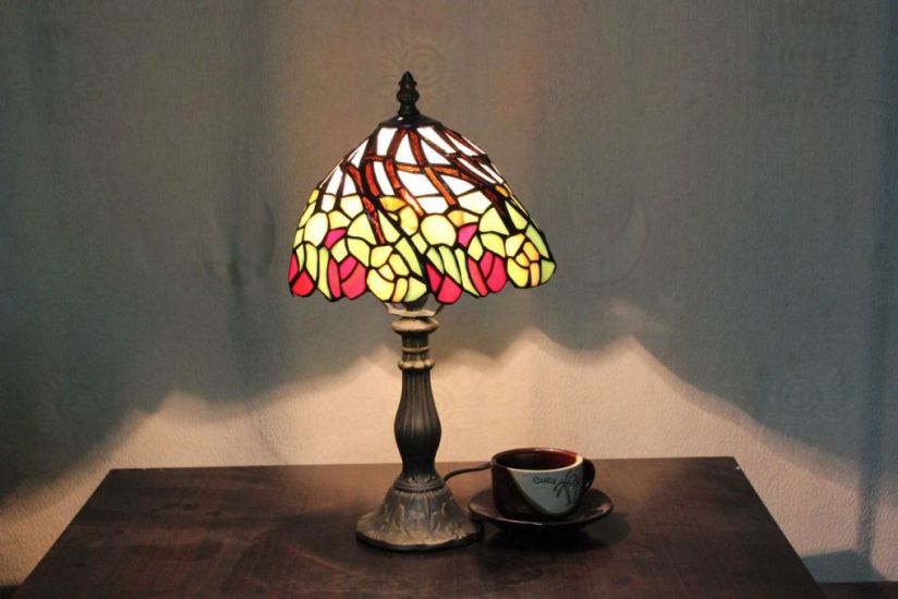 Tiffany 8 Inch 1 Table Lamp - DETAIL_27388928_283830_3319776 - handcrafted Tiffany stained glass lamp